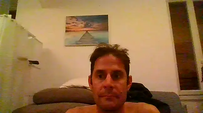 Snapshot of Vespa_Crabo chatting on 02/16/25, 11:59 Vespa Crabo online show from 02/16/25, 11:59