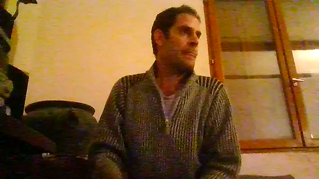 Vespa Crabo online show from 03/18/26, 06:33