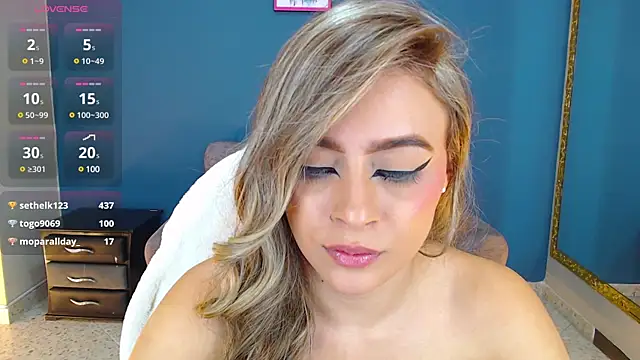 Snapshot of miacarperr1 chatting on 01/03/25, 11:44 miacarperr1 online show from 01/03/25, 11:44