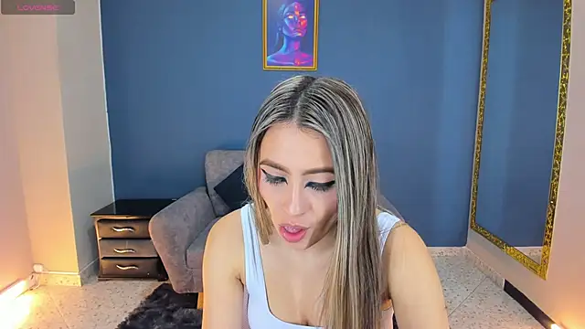 Snapshot of miacarperr1 chatting on 02/03/25, 01:30 miacarperr1 online show from 02/03/25, 01:30