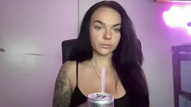 yorkshiregal online show from 10/12/25, 06:12