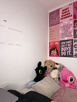 yorkshiregal online show from 04/07/26, 07:20