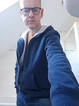 Hectorthyssen1 online show from 02/02/25, 12:46