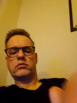 Hectorthyssen1 online show from 02/19/25, 11:04