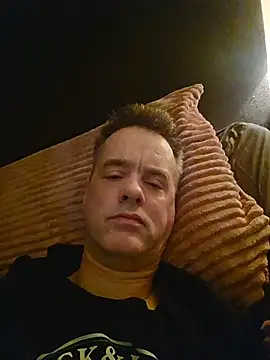 Hectorthyssen1 online show from 04/18/26, 07:34