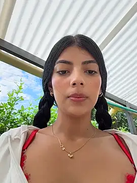 Snapshot of Baby_Niels chatting on 02/02/26, 02:16 Baby Niels online show from 02/02/26, 02:16