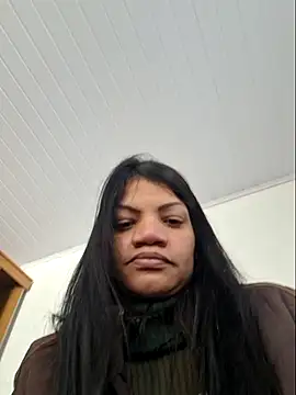 Snapshot of charllottebrasilian chatting on 07/03/26, 05:30 charllottebrasilian online show from 07/03/26, 05:30