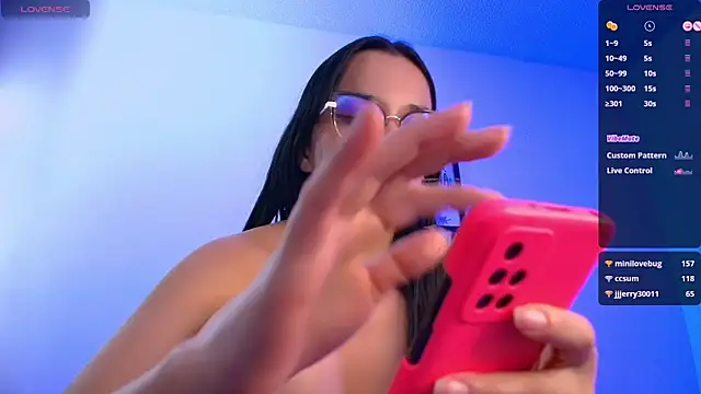 Snapshot of mariaan_m_ chatting on 12/14/25, 09:14 mariaan m online show from 12/14/25, 09:14