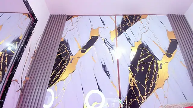 Snapshot of sophiee_evanss_ chatting on 01/20/25, 09:24 sophiee evanss online show from 01/20/25, 09:24