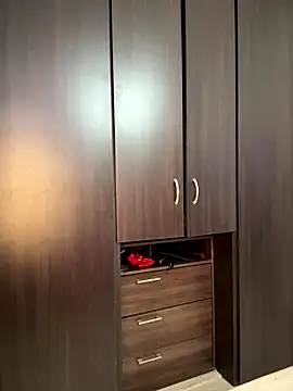 Snapshot of sophiee_evanss_ chatting on 11/28/25, 03:58 sophiee evanss online show from 11/28/25, 03:58