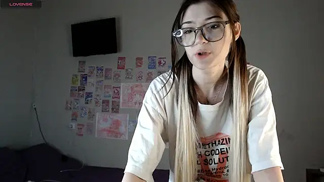 Cyber hoe online show from 03/16/25, 10:09