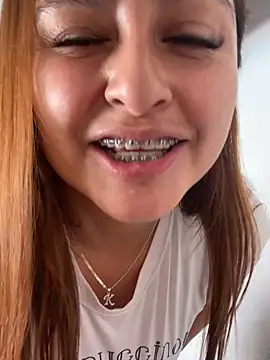 Keittly  online show from 12/11/24, 02:22