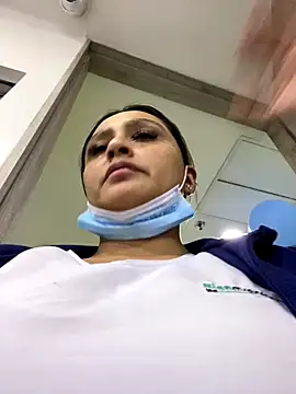 Keittly  online show from 10/21/25, 03:40