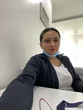 Keittly  online show from 11/27/25, 06:21