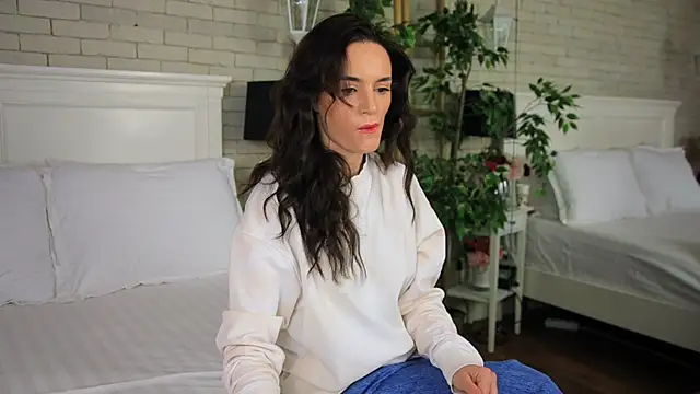 Snapshot of CarlaWhite chatting on 01/16/26, 04:38 CarlaWhite online show from 01/16/26, 04:38