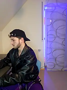 Sexynoah online show from 12/10/24, 03:44