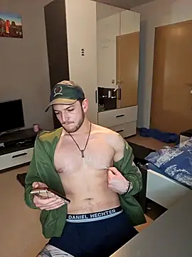 Sexynoah online show from 01/11/25, 12:12