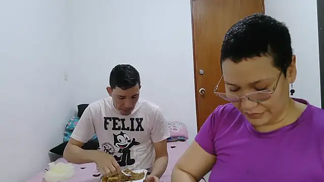 luxandracon23 online show from 01/06/26, 07:28