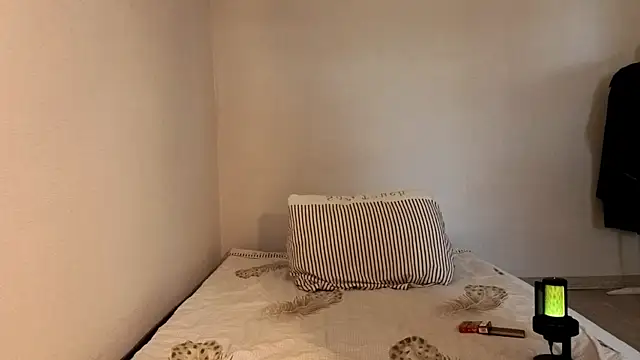 Aria Blisss online show from 07/20/26, 12:14