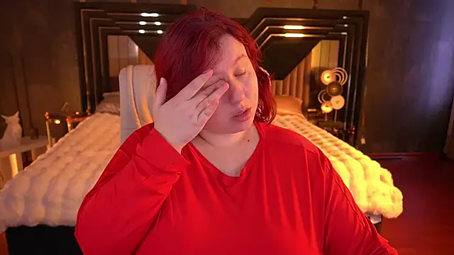 LiliyaMoon online show from 12/04/25, 07:28