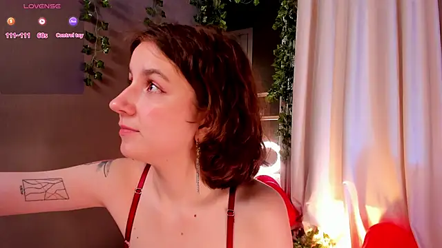 Snapshot of mind_game chatting on 02/15/25, 12:01 mind game online show from 02/15/25, 12:01