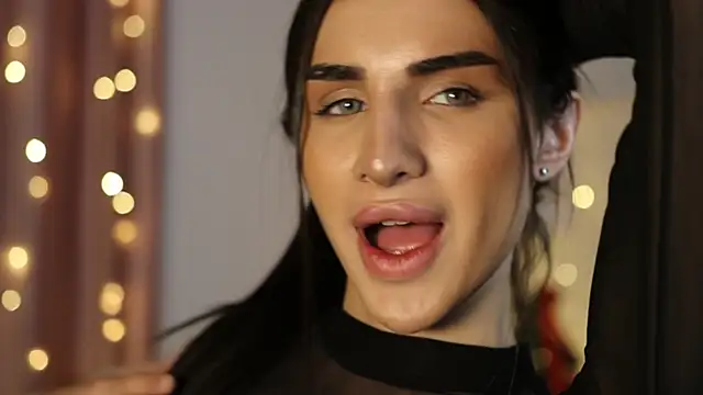 Kim Oberlin  online show from 12/28/24, 11:09