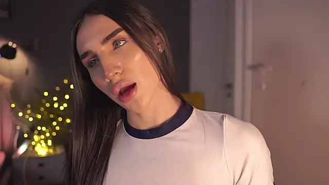 Kim Oberlin  online show from 12/29/24, 05:01