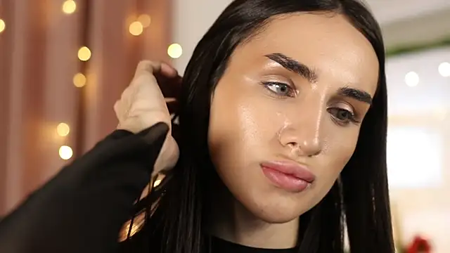 Kim Oberlin  online show from 01/04/25, 05:47