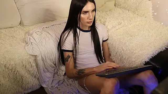 Kim Oberlin  online show from 01/08/25, 05:48