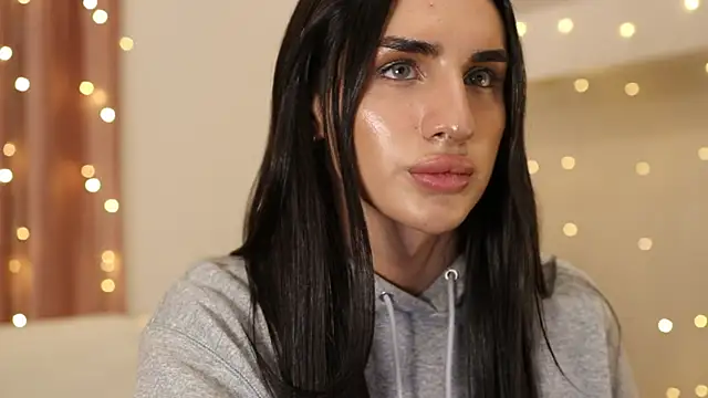 Kim Oberlin  online show from 01/31/25, 06:47