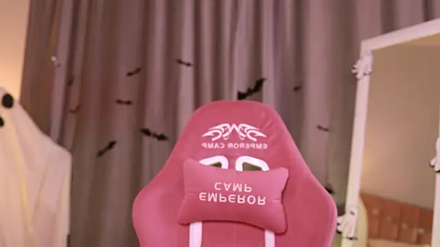 Kim Oberlin  online show from 10/20/25, 11:32