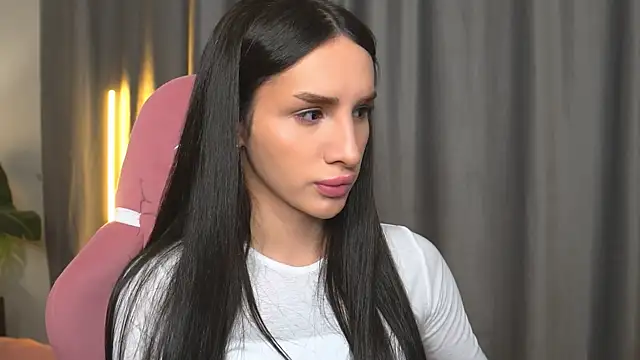 Kim Oberlin  online show from 11/18/25, 11:14