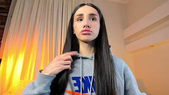 Kim Oberlin  online show from 01/11/26, 06:29