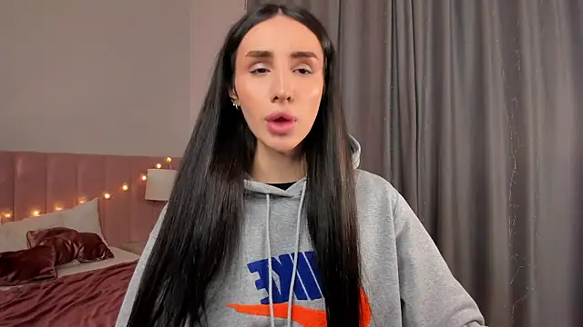 Kim Oberlin  online show from 01/13/26, 04:12