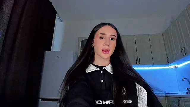 Kim Oberlin  online show from 02/25/26, 11:09