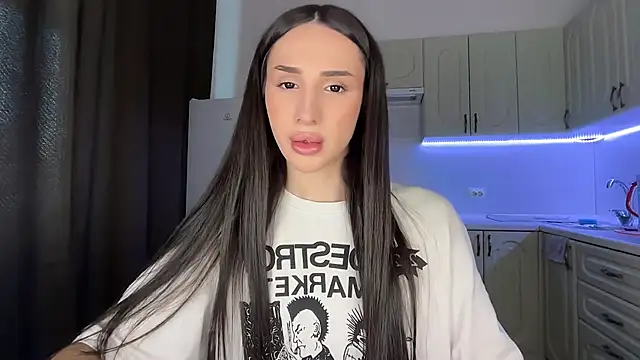 Kim Oberlin  online show from 03/06/26, 12:23