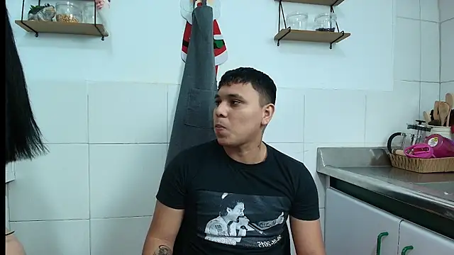 Snapshot of couple_lovelyds chatting on 01/14/26, 08:36 couple lovelyds online show from 01/14/26, 08:36