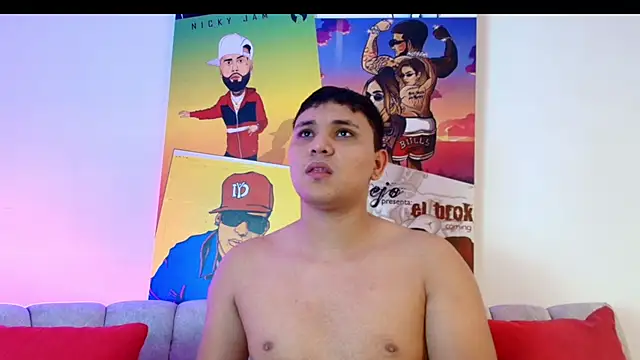 Snapshot of couple_lovelyds chatting on 02/25/26, 08:40 couple lovelyds online show from 02/25/26, 08:40