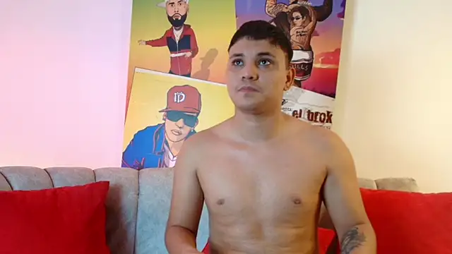 Snapshot of couple_lovelyds chatting on 03/04/26, 08:48 couple lovelyds online show from 03/04/26, 08:48