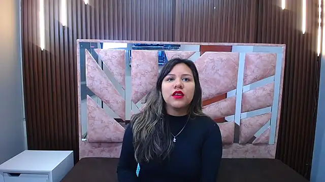 stephanieross202cl online show from 12/01/25, 05:01