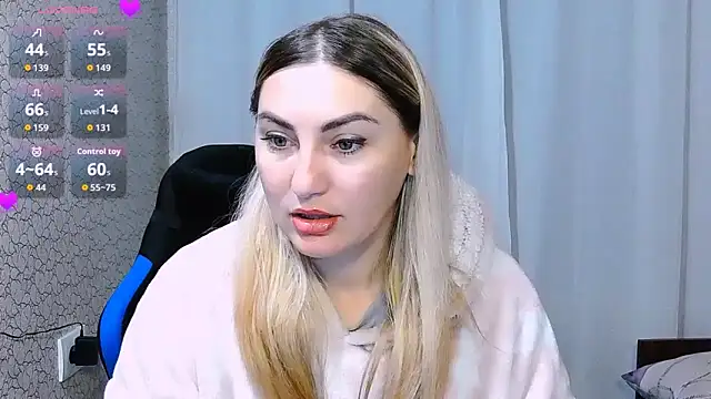 JaneLaJewel online show from 10/31/25, 09:16