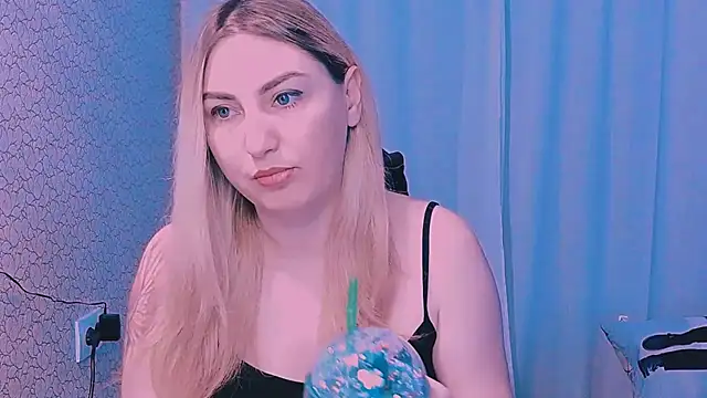 JaneLaJewel online show from 02/01/26, 07:51