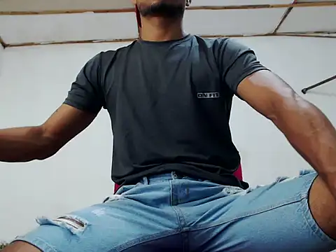 fernandez latinblackk online show from 01/04/25, 03:40