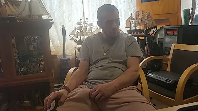 ScubaStevex online show from 02/25/26, 05:55