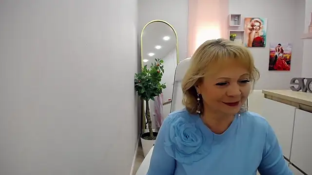 Snapshot of Milla_Cutie18 chatting on 04/06/26, 04:46 Milla Cutie18 online show from 04/06/26, 04:46