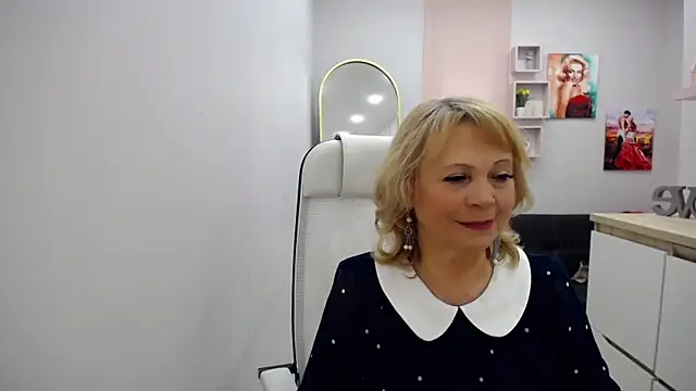 Snapshot of Milla_Cutie18 chatting on 04/09/26, 06:19 Milla Cutie18 online show from 04/09/26, 06:19