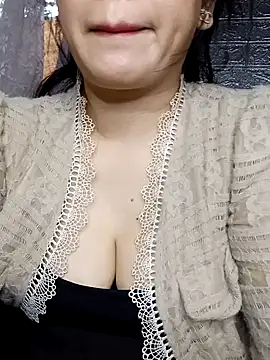 Snapshot of Basabetnga chatting on 09/24/25, 03:10 Basabetnga online show from 09/24/25, 03:10