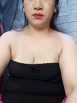 Snapshot of Basabetnga chatting on 11/04/25, 09:47 Basabetnga online show from 11/04/25, 09:47