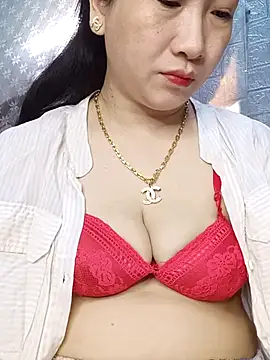 Snapshot of Basabetnga chatting on 11/07/25, 08:47 Basabetnga online show from 11/07/25, 08:47