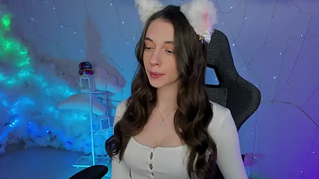 AveAngela online show from 02/22/25, 09:04